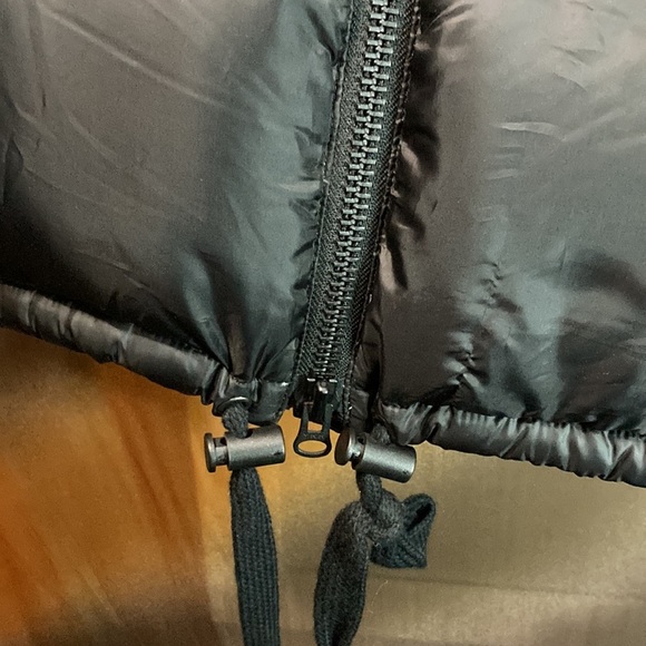 onitsuka tiger andrea pompilio puffer black with red lining. Down filled XL W - Picture 6 of 10